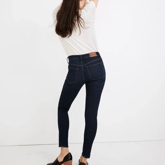 Madewell mid-rise skinny jeans. NWT!🤩 - Picture 6 of 7